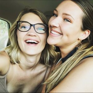 Meet your Posher, Alyssa